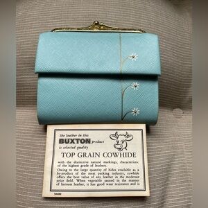 Cutest vintage Buxton leather blue coin purse/wallet with floral detail